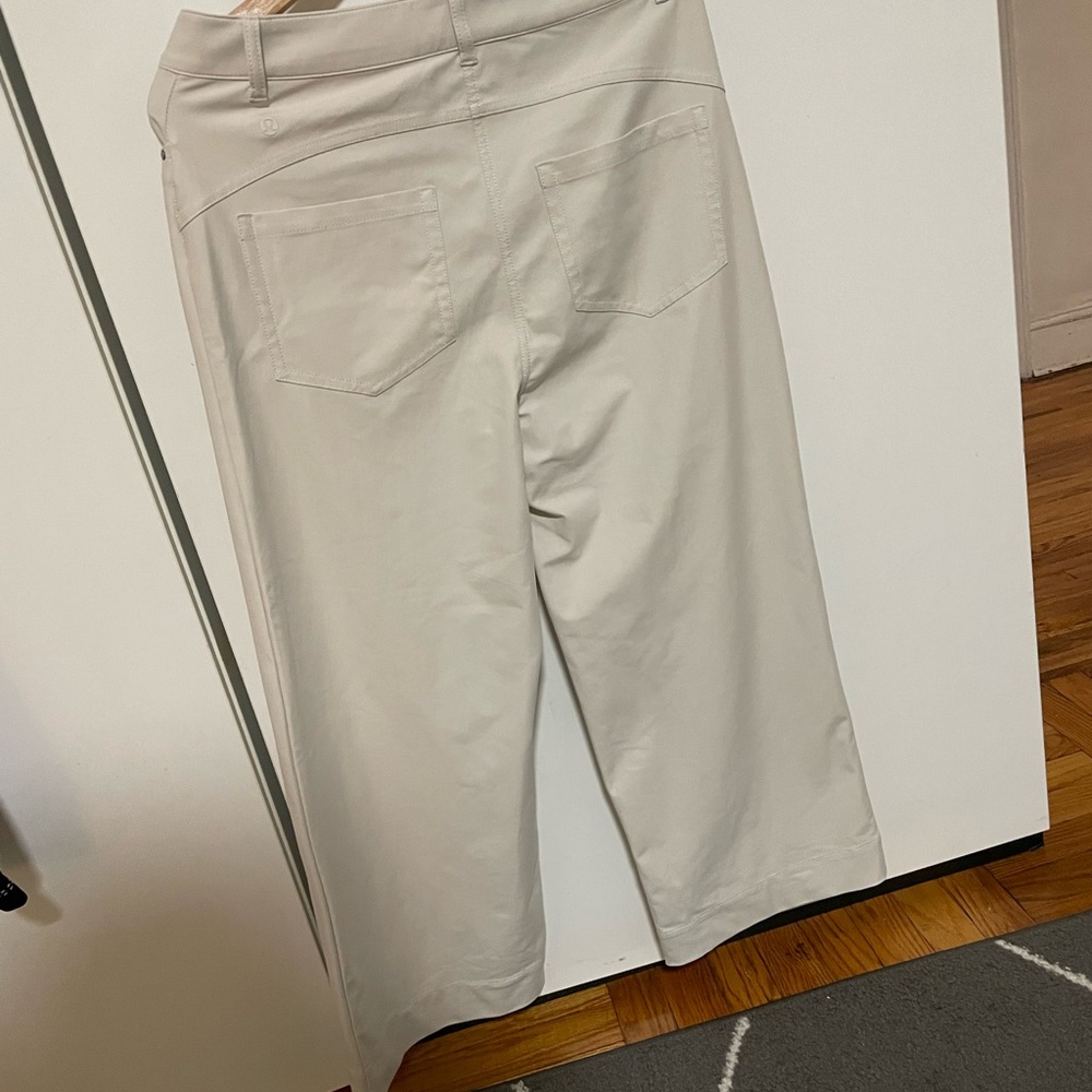 Lululemon wide pant